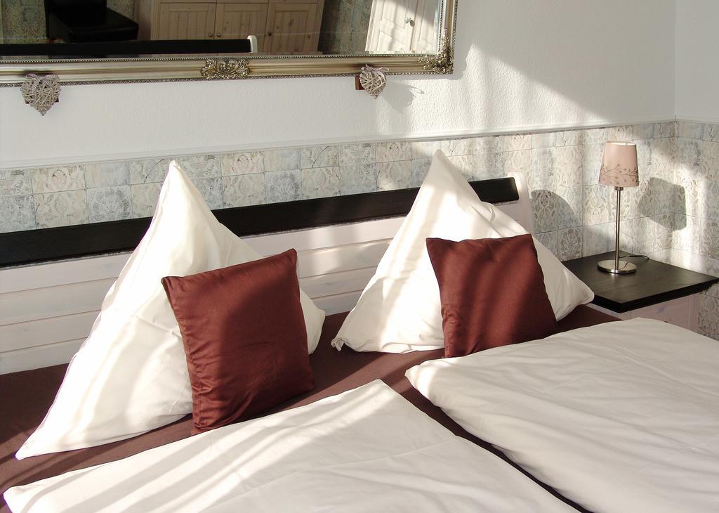 Hotel Garni Landhaus Uttum Krummhörn Eksteriør billede