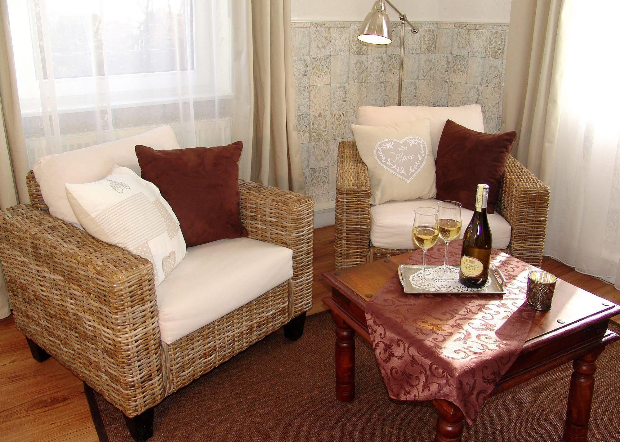 Hotel Garni Landhaus Uttum Krummhörn Eksteriør billede